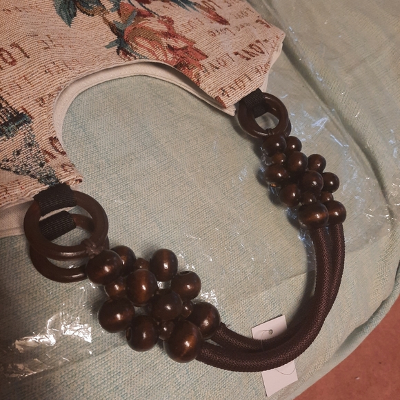 Big Ben Rose Tote Bag - Picture 3 of 4